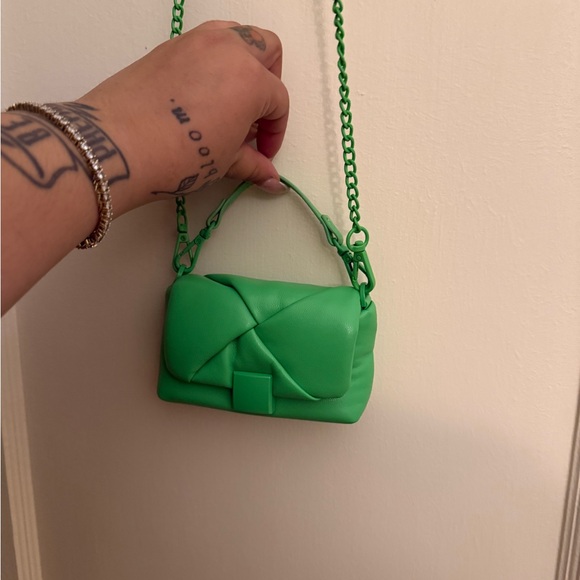 Mini Target Shoulder Bag Long Chain Strap - Picture 2 of 2